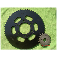 AG200 BIG AND SMALL SPROCKET SET